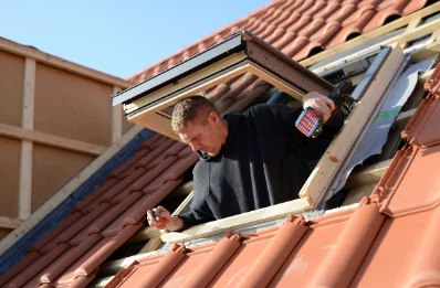 Pose de fenêtres de toit Velux à Muille-Villette